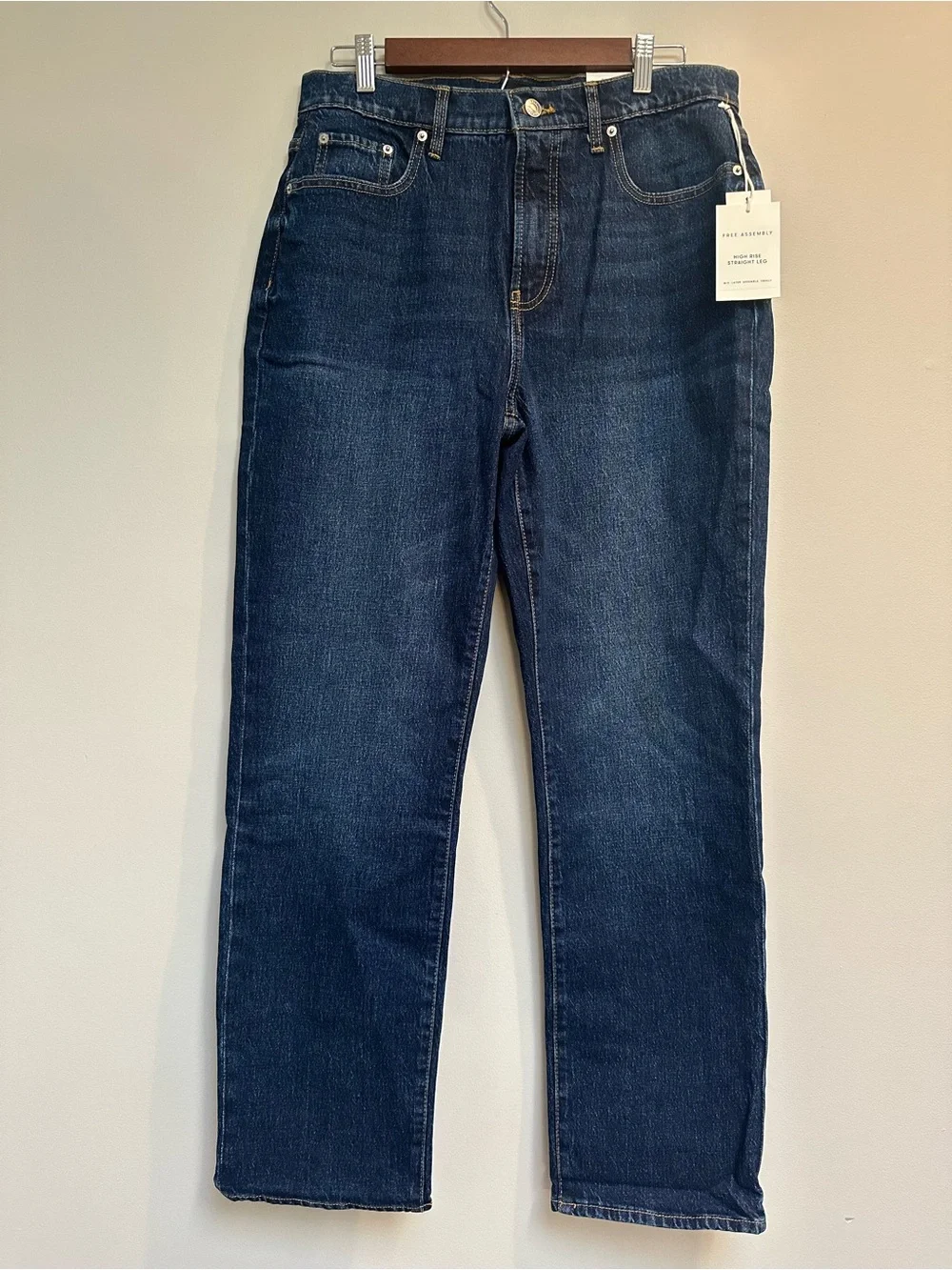 NWT Free Assembly High Rise Straight Leg Jeans 2 Pair Size 8 Dark/Indigo Wash